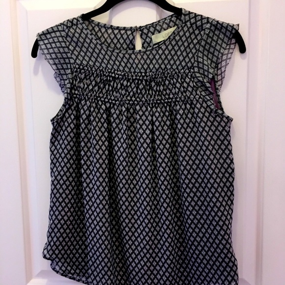 Ann Taylor Loft Petite Top - Picture 3 of 8